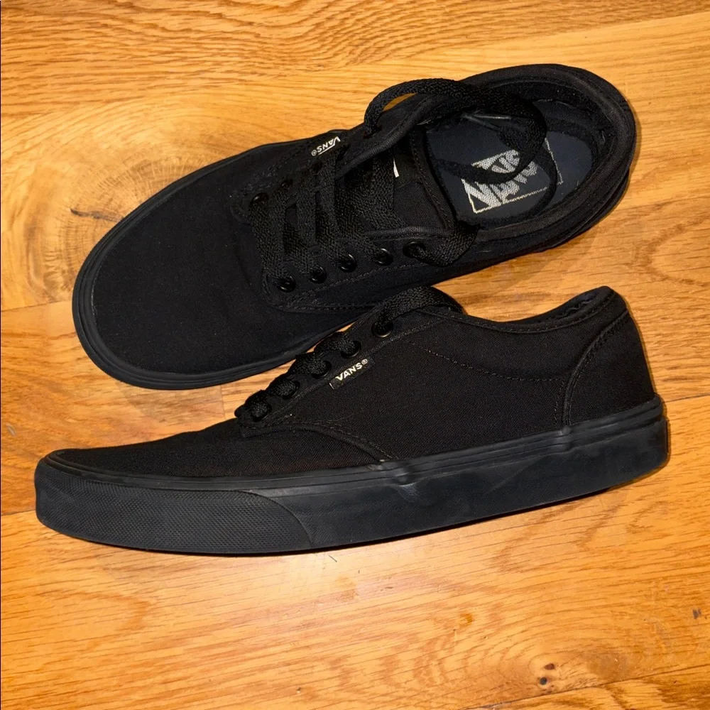 Vans Men's Classic Black Sneakers 9.5 GUC - Picture 3 of 7
